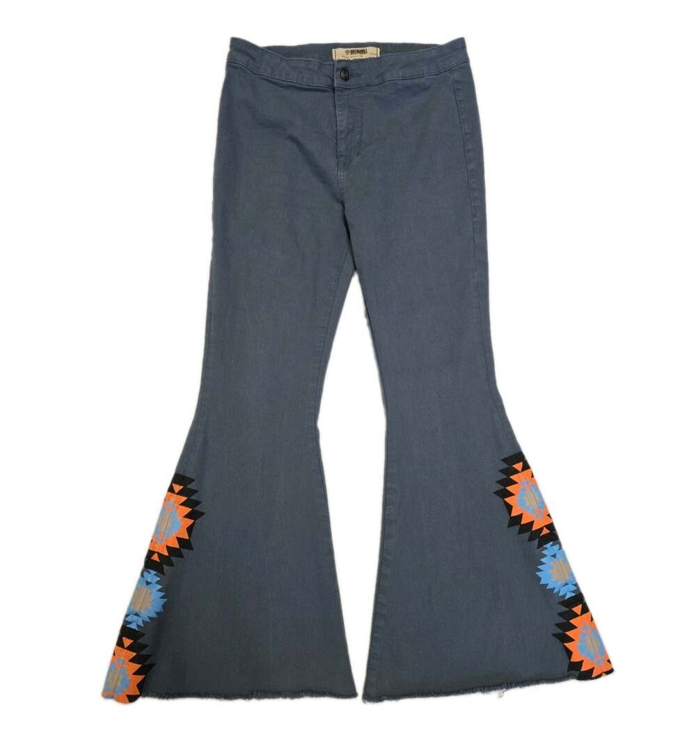Rock & Roll Denim Cowgirl Jeans 29x29 Western Flare Aztec Lainey Wilson Style